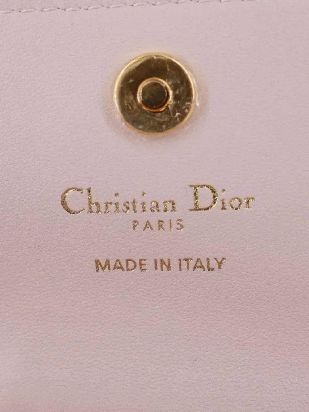 CHRISTIAN DIOR Caro Glycine Supple Cannage Calfskin Leather Wallet Pink